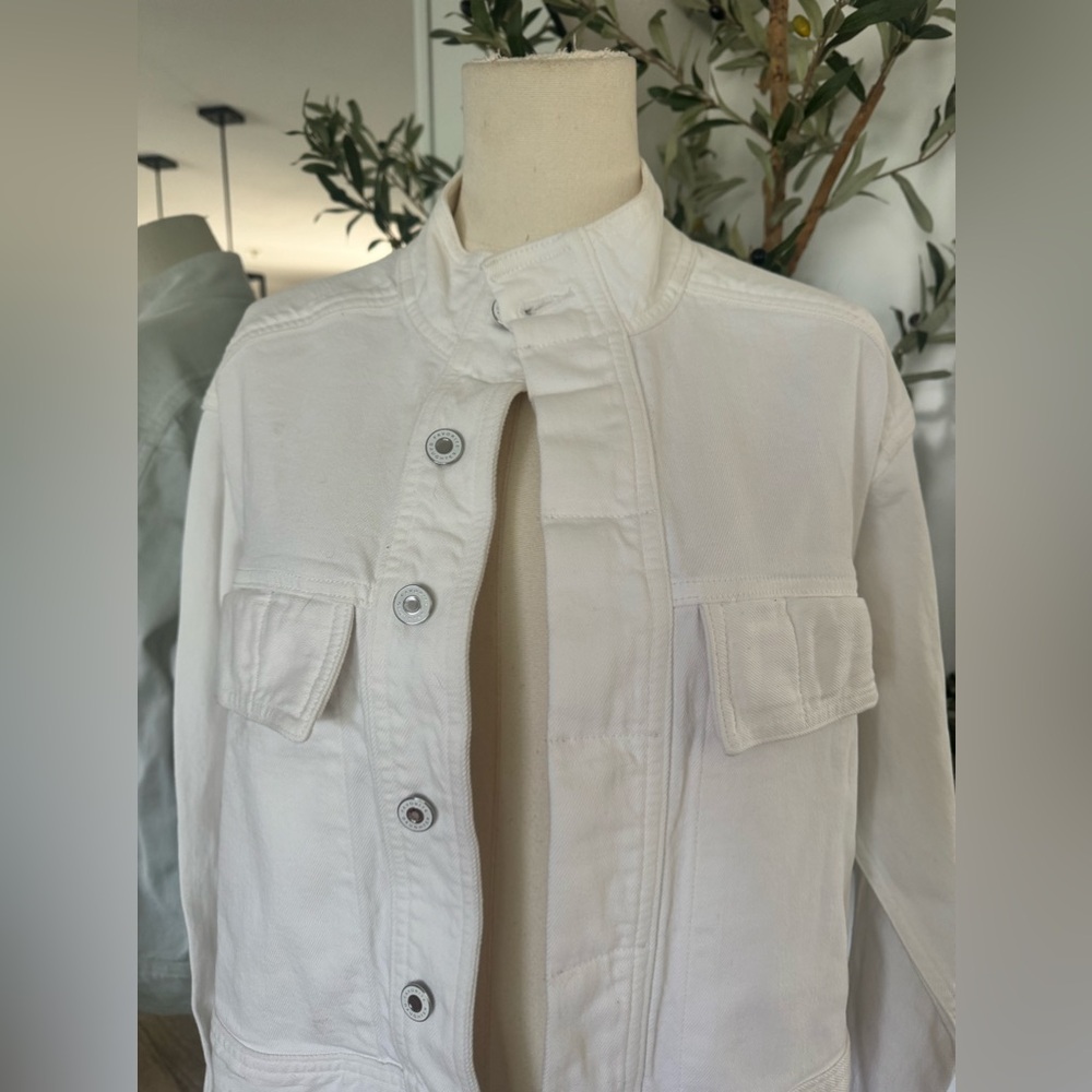 NWT | Favorite Daughter | The Nikki Denim Jacket in White | Sz XS - Picture 9 of 13